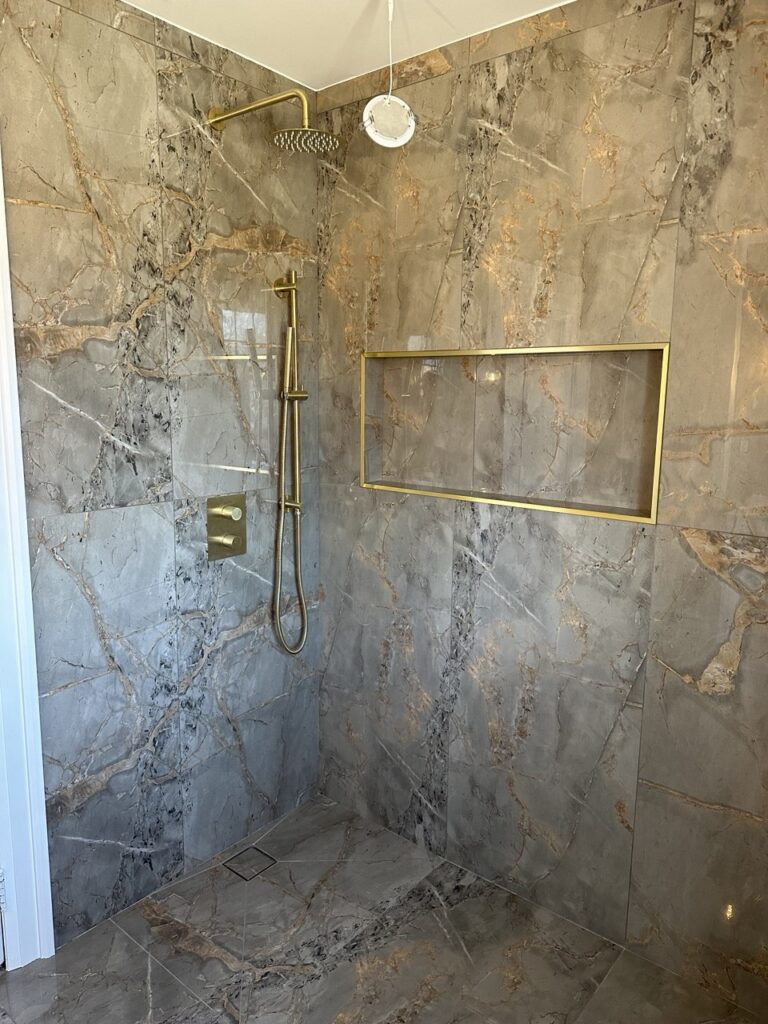 Bathroom Renovation Mississauga and the GTA We provide complete bathroom renovations, handling everything from flooring, tiling, plumbing, lighting, and insulation.